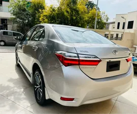 Toyota Corolla Altis CVT-i 1.8 2018 for Sale