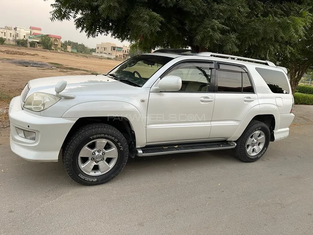 Toyota Surf 2002 for sale in Karachi