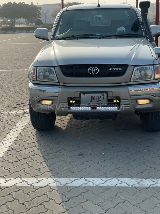 Toyota Hilux 2003 for Sale in Faisalabad Image-1