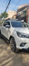 Toyota Hilux Revo G Automatic 3.0  2017 for Sale