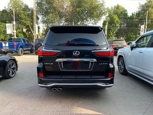 Make: Lexus Lx 570
Model: 2018
Mileage: 23,500 Km
Reg: Sindh 

*Cool box
*Back auto door
*Rear entertainment 
*Mark levinson sound system 
*Heating/Cooling seats
*Heads up Display 
*Original tv + 4 cameras
*Sunroof
*Radar
*7 seater

Calling and Visiting Hours

Monday to Saturday 

11:00 AM to 7:00 PM