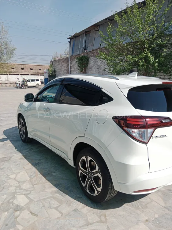 Honda Vezel 2017 for sale in Peshawar