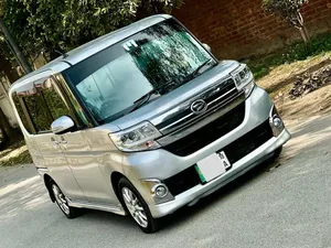 Daihatsu Tanto Custom X 2015 for Sale