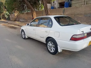 Toyota Corolla G L Package 1.5 2000 for Sale