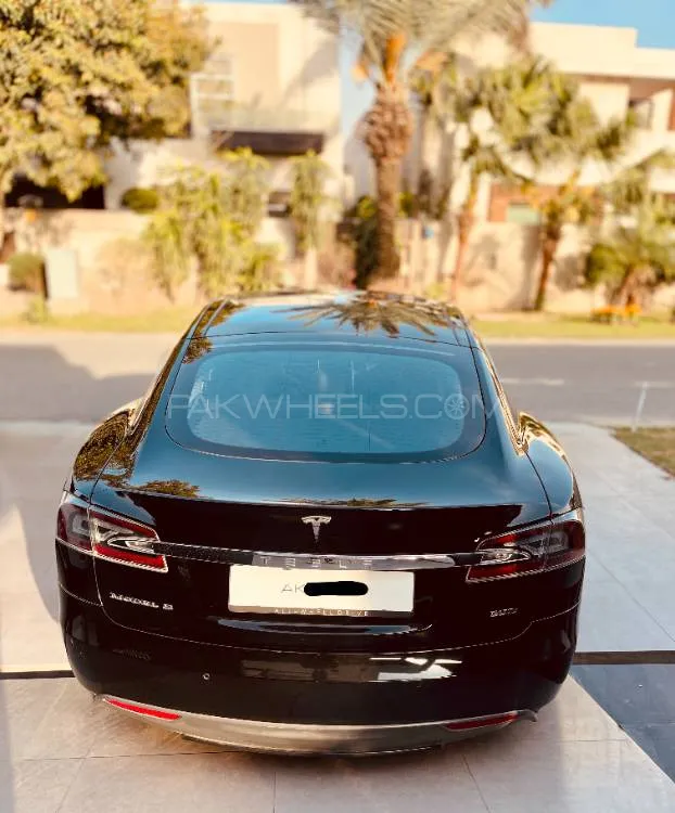 Tesla Model S 2015 for Sale in Lahore Image-1