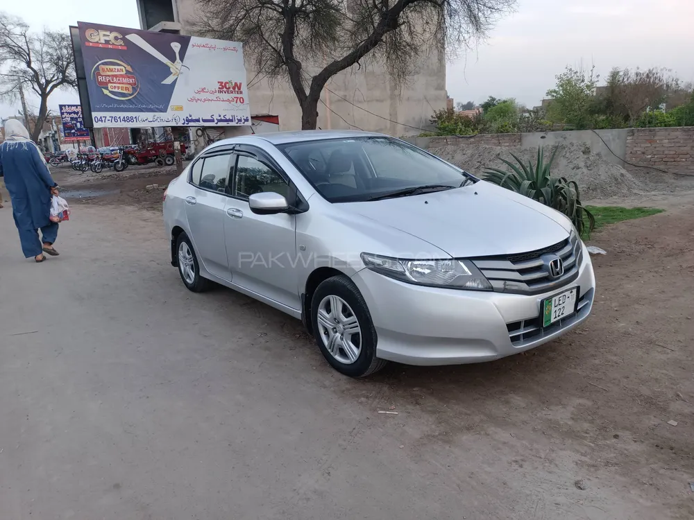 Honda City 2011 for Sale in Jhang Image-1