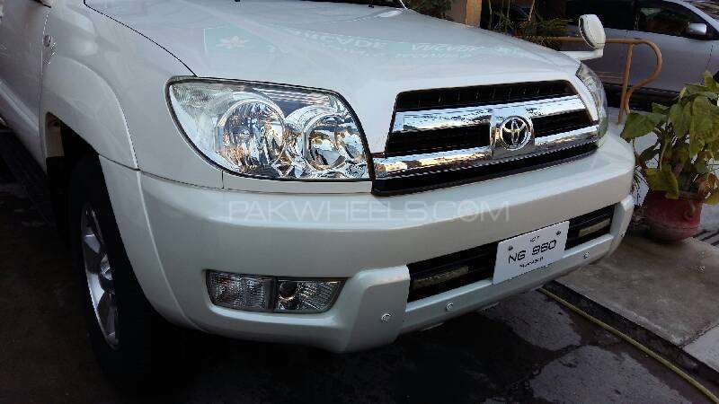 Toyota Surf 2005 for Sale in Peshawar Image-1