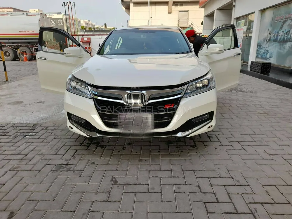 Honda Accord 2014 for Sale in Islamabad Image-1