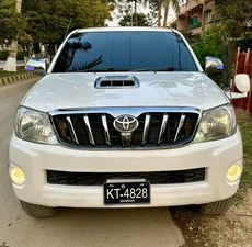 Toyota Hilux 2011 for Sale
