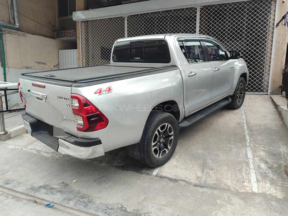 Toyota Hilux 2021 for sale in Lahore