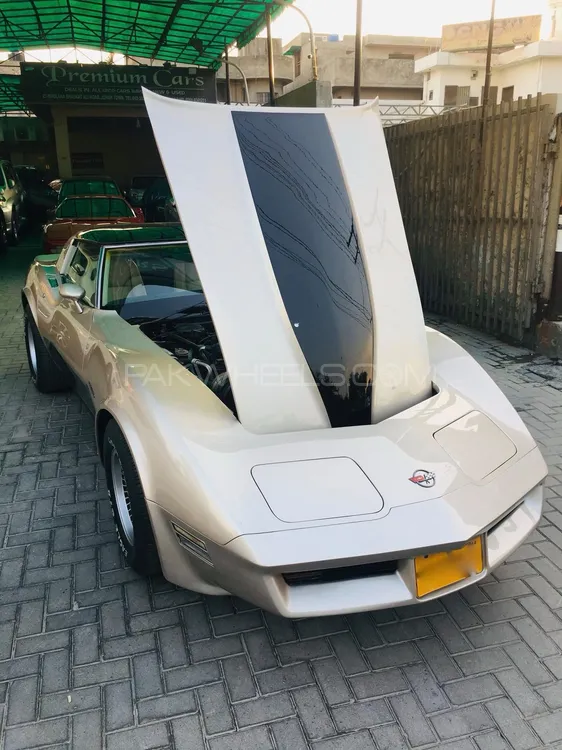 Chevrolet Corvette 1981 for Sale in Lahore Image-1