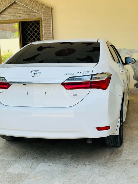 Toyota Corolla 2017 for sale in Vehari