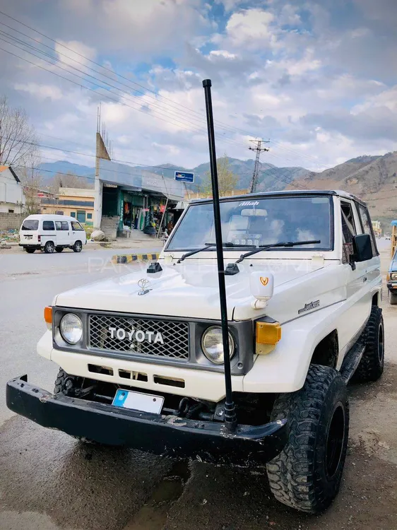 ٹویوٹا لینڈ کروزر 1988 for Sale in ایبٹ آباد Image-1