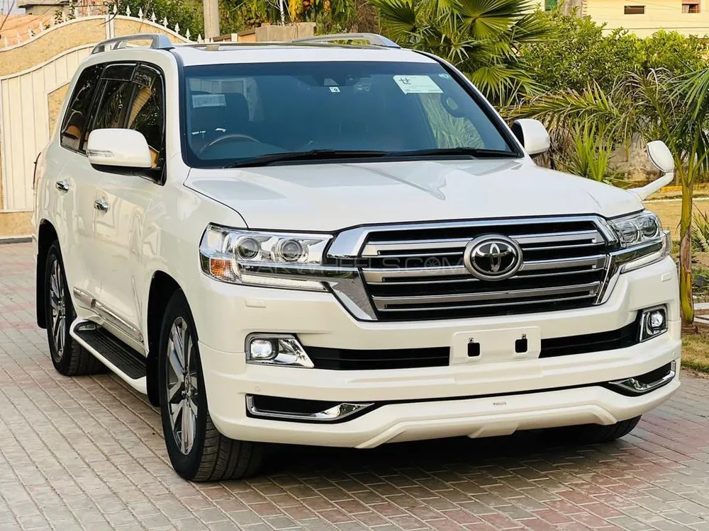 Toyota Land Cruiser 2016 for sale in Lahore