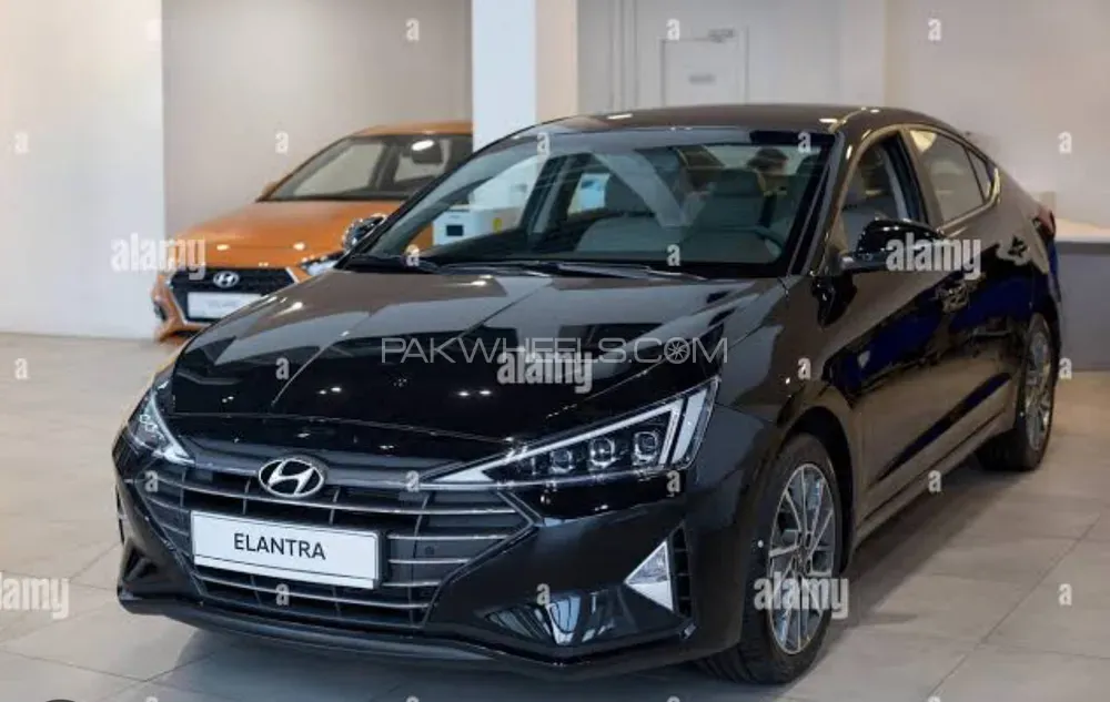 Hyundai Elantra 2024 for Sale in Lahore Image-1
