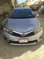 Toyota Corolla Altis CVT-i 1.8 2015 for Sale