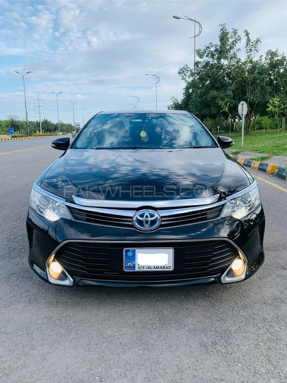 Toyota Camry 2011 for Sale in Islamabad Image-1