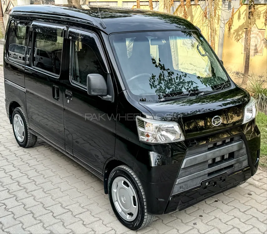 Daihatsu Hijet 2018 for Sale in Sialkot Image-1