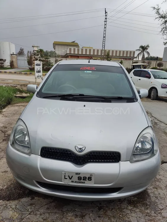 Toyota Vitz 2007 for Sale in Dera ismail khan Image-1