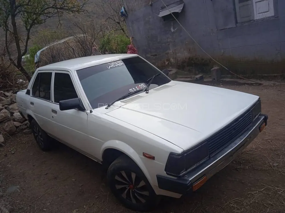 Toyota Corolla 1982 for Sale in Kashmir Image-1