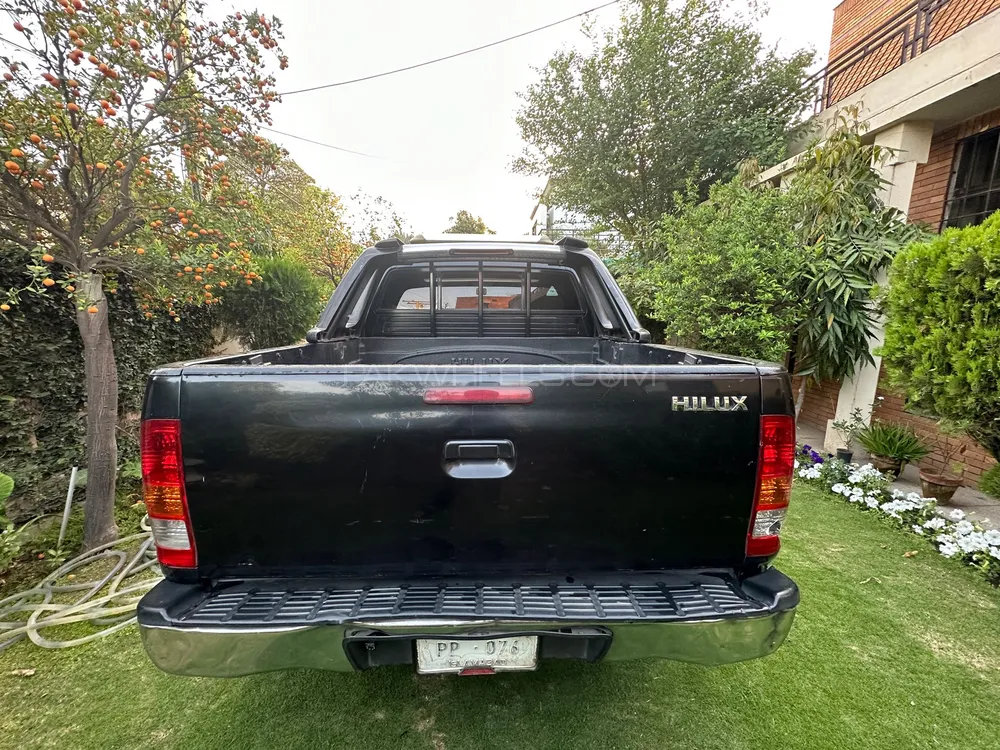Toyota Hilux 2009 for sale in Lahore