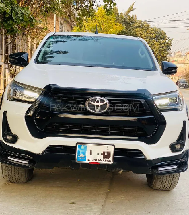Toyota Hilux 2021 for Sale in Rawalpindi Image-1