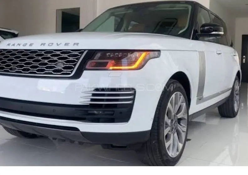 Range Rover Vogue 2020 for Sale in Islamabad Image-1
