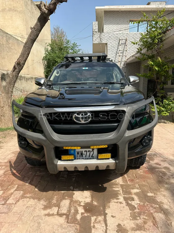 Toyota Hilux 2005 for sale in Sahiwal