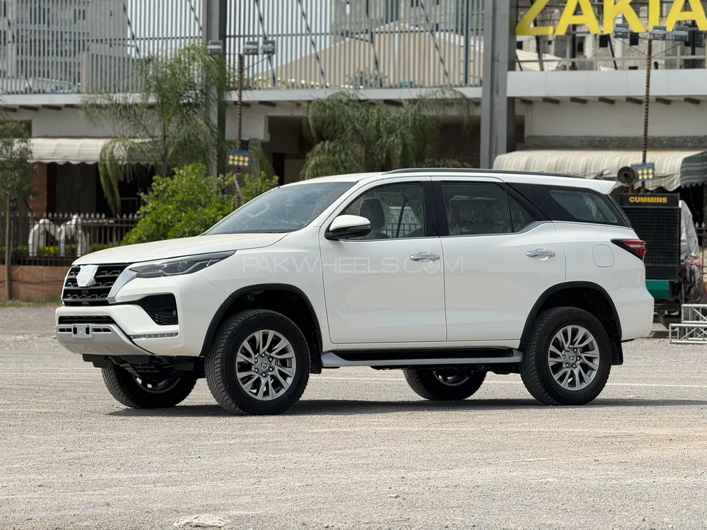 Toyota Fortuner 2023 for sale in Islamabad