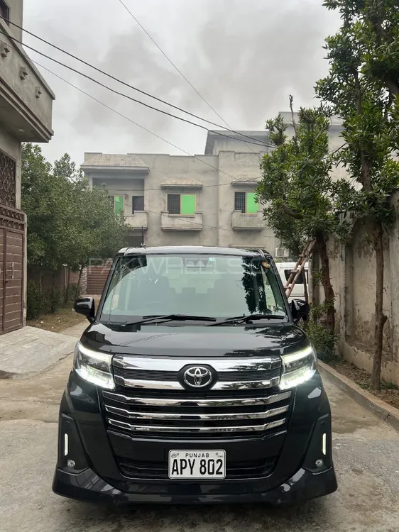 Toyota Roomy 2021 for Sale in Sialkot Image-1