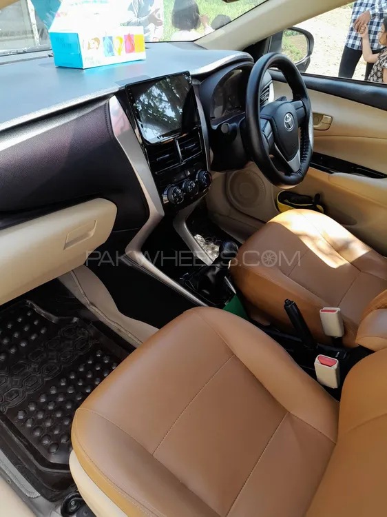Toyota Yaris 2021 for Sale in Kot radha kishan Image-1