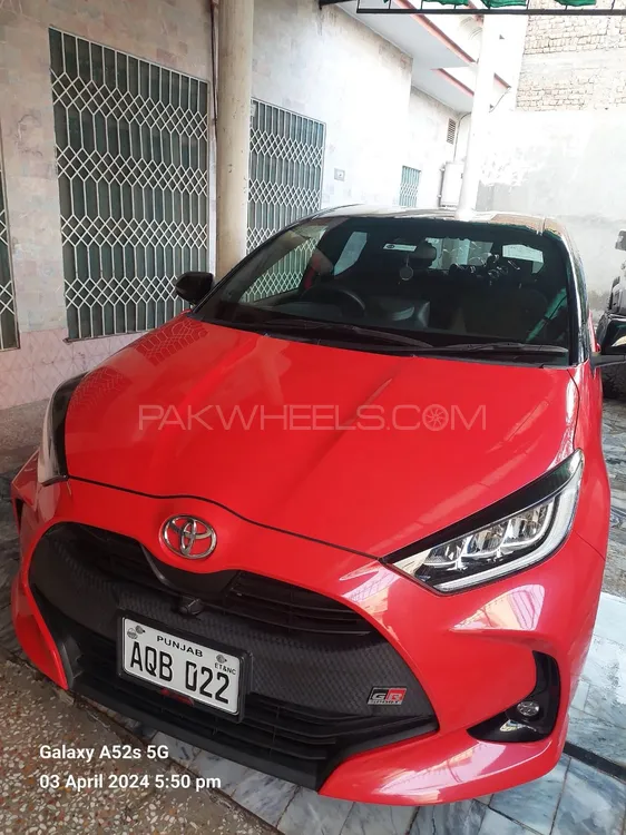 Toyota Yaris Hatchback 2020 for Sale in Liaqat Pur Image-1