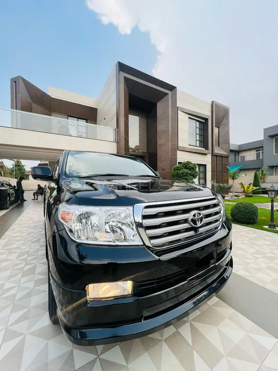 Toyota Land Cruiser 2010 for sale in Lahore