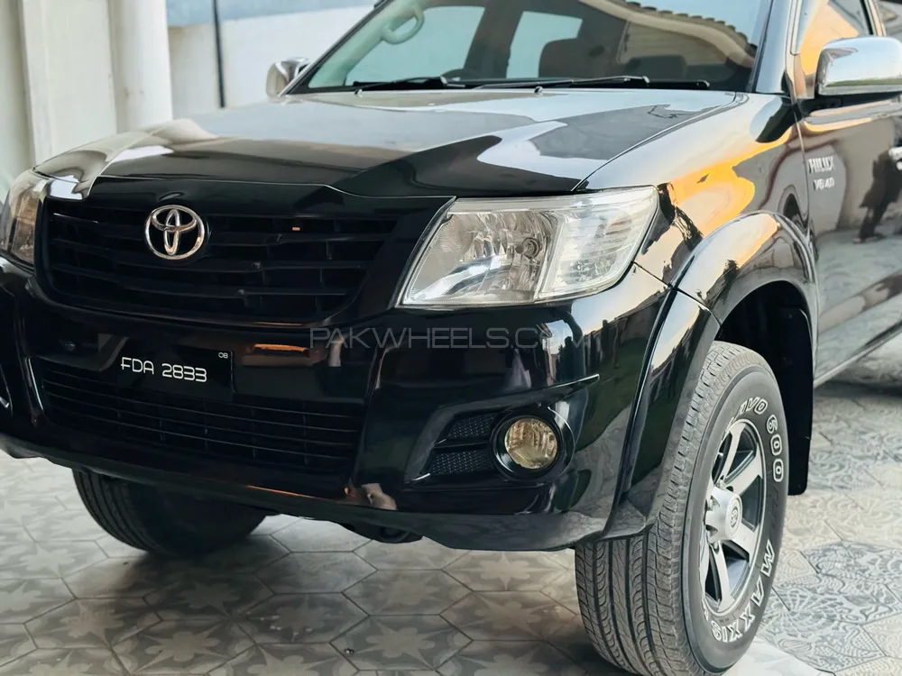 Toyota Hilux 2005 for Sale in Lodhran Image-1