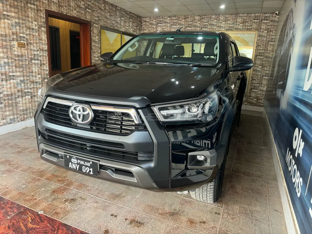 Toyota Hilux 2023 for sale in Multan