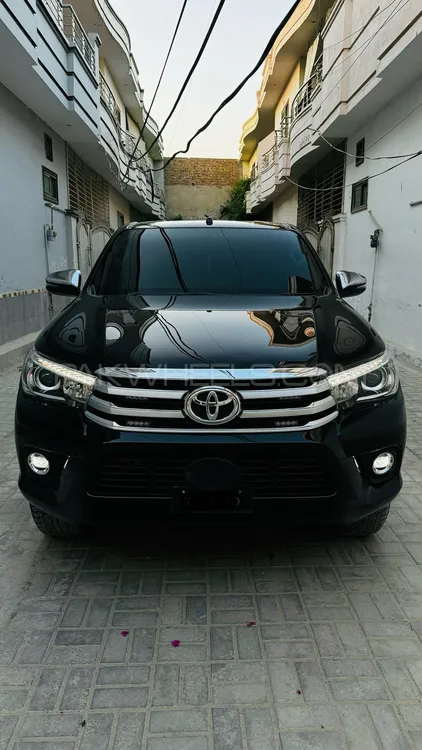 Toyota Hilux 2021 for Sale in Bahawalpur Image-1