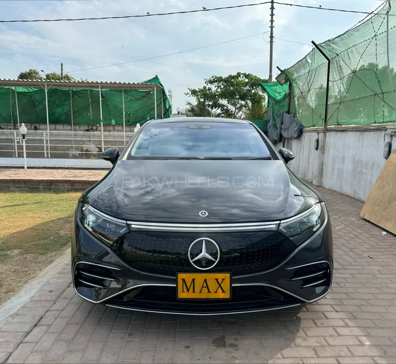 Mercedes Benz EQS 2022 for Sale in Karachi Image-1