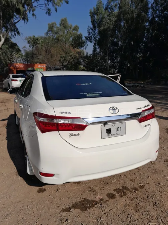 Toyota Corolla 2014 for sale in Sara-E-Alamgir