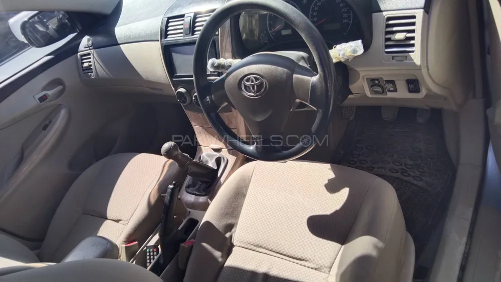 Toyota Corolla 2013 for Sale in Quetta Image-1