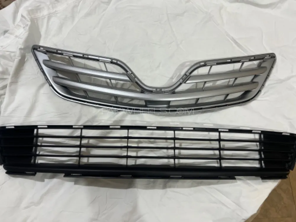 Front Grill Toyota Corolla 2013 Image-1