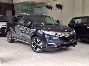 HONDA VEZEL 2019
4.5 GRADE 
100% ORIGINAL BODY
AUCTION SHEET AVAILABLE 
FRESH CLEAR
LOW MILEAGE 
FOR MORE DETAILS PLEASE CONTACT