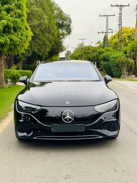 Mercedes Benz EQE 2022 for Sale in Lahore Image-1