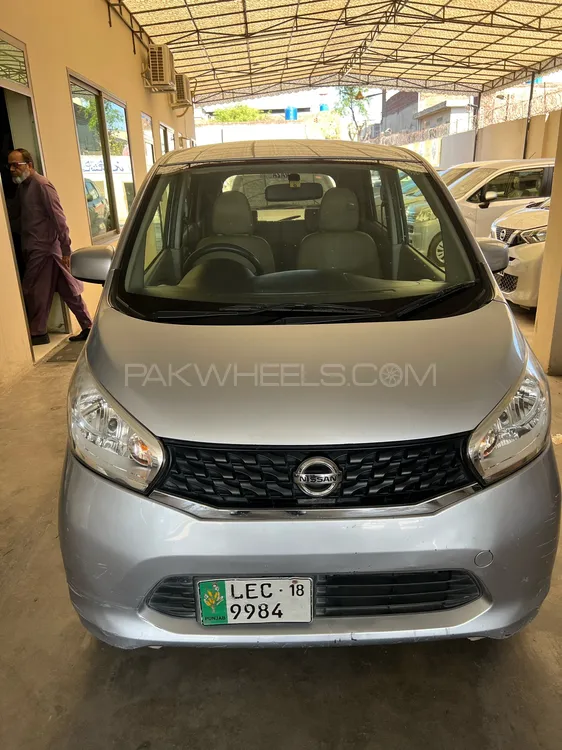 Nissan Dayz 2015 for Sale in Gujranwala Image-1