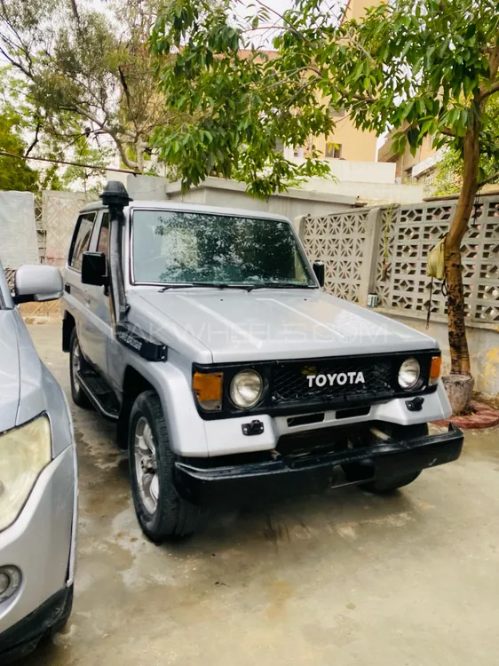 Toyota Land Cruiser 1986 for Sale in Karachi Image-1