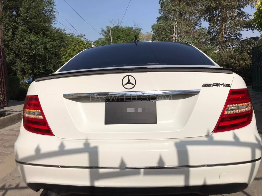 Mercedes Benz C Class 2013 for sale in Lahore