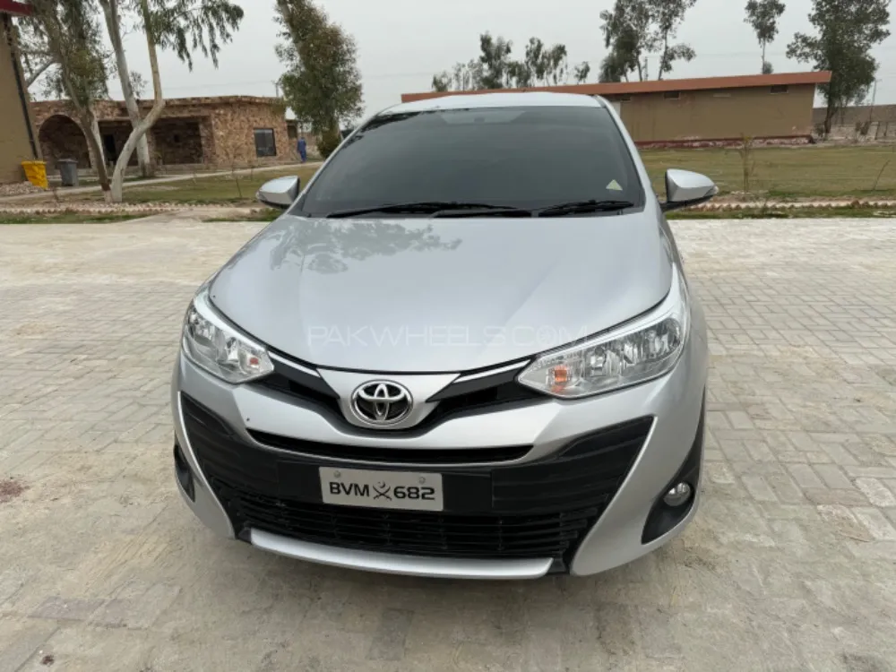 Toyota Yaris 2021 for Sale in Pano Aqil Image-1