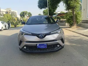 Toyota C-HR S 2019 for Sale