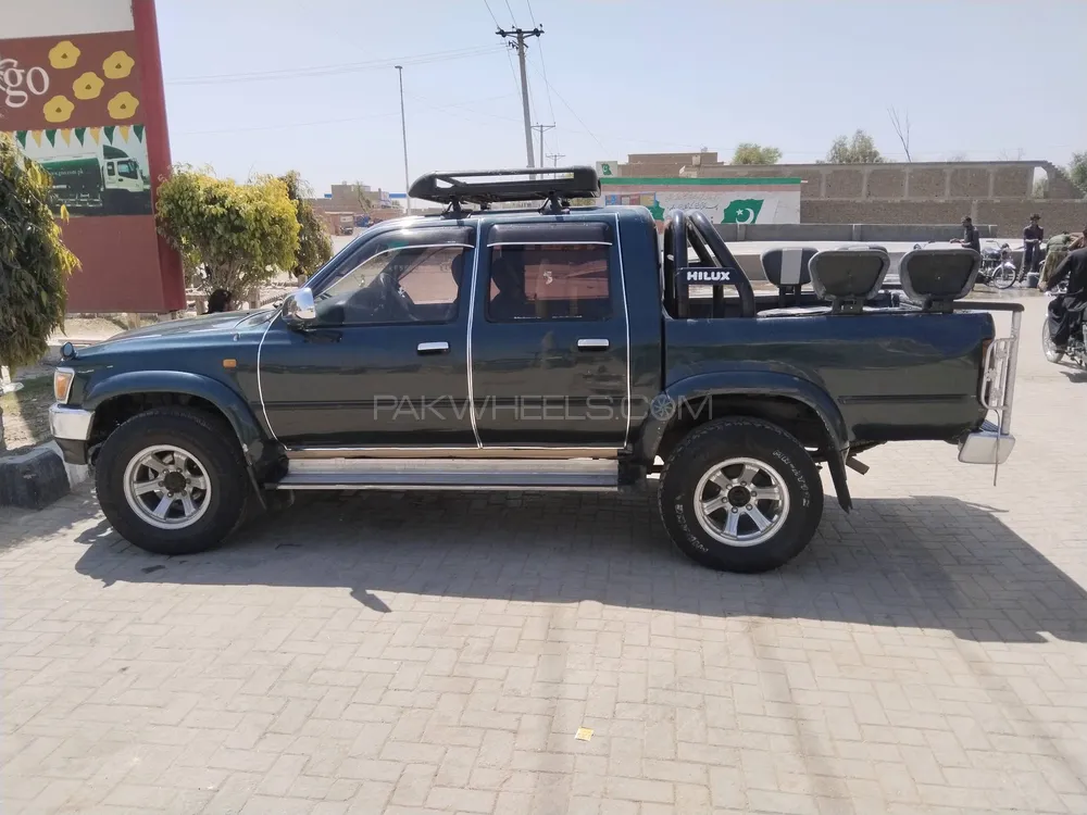 Toyota Hilux 1996 for Sale in D.G.Khan Image-1