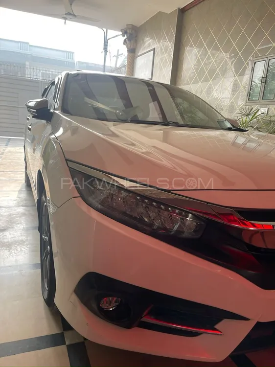 Honda Civic 2019 for Sale in Mardan Image-1
