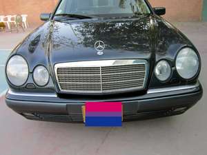 مرسڈیز بینز ای کلاس - 1999